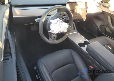 2023 Tesla Model 3 z USA, uszkodzony, nr VIN 5YJ3E1EA5PF396539